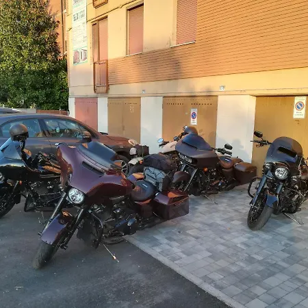 Lägenhet Casa Mercato Modena